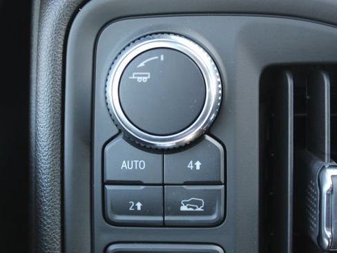 Used 2024 GMC Sierra 1500 Pro w/ Pro Value Package AWD/4WD image 14