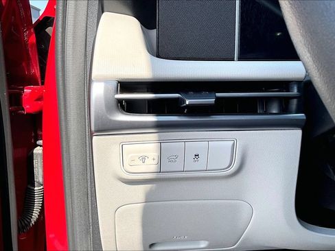 Used 2025 Hyundai Tucson SEL AWD/4WD image 36