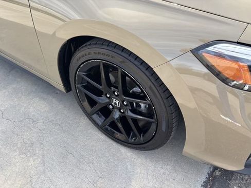 Certified 2025 Honda Civic Sport image 11