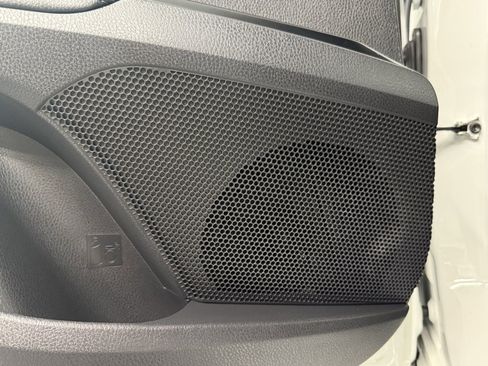 Used 2025 Toyota Camry XSE image 34