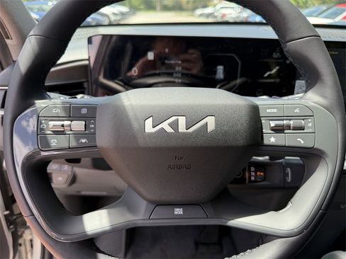 New 2026 Kia EV9 Light image 32