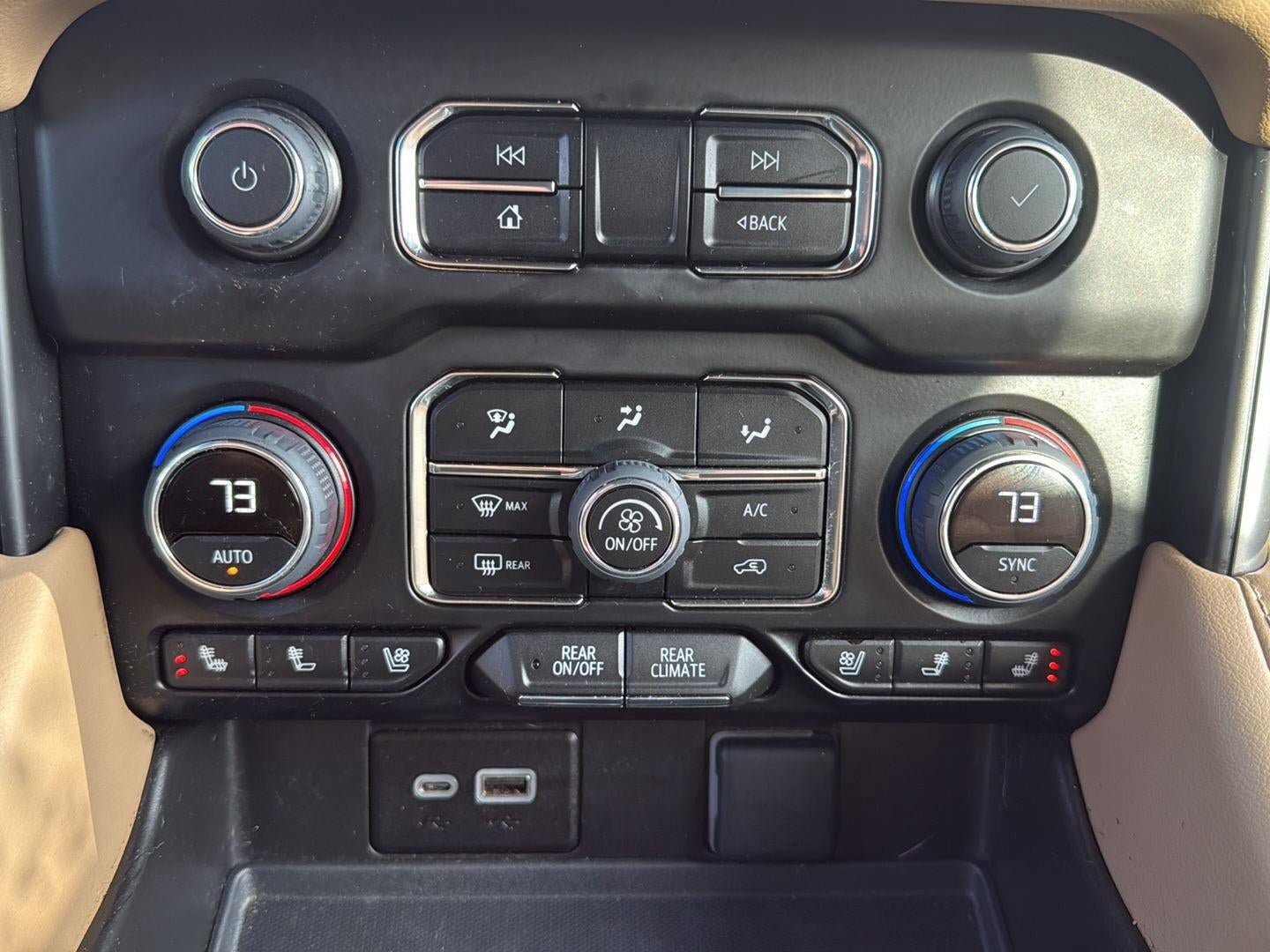 Used 2023 Chevrolet Tahoe Premier AWD/4WD image 22