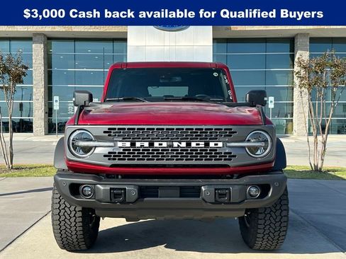 New 2025 Ford Bronco Badlands image 28