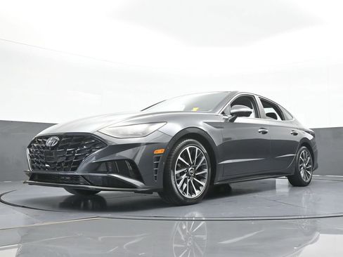 Used 2023 Hyundai Sonata Limited w/ Preferred Accessory Package FWD image 67