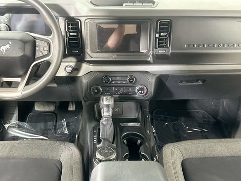 Used 2021 Ford Bronco 4-Door AWD/4WD image 18