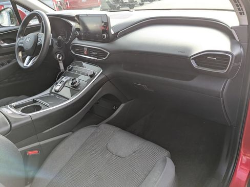Used 2021 Hyundai Santa Fe SE FWD image 7