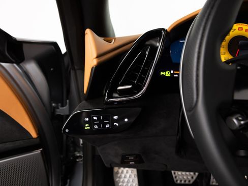 Certified 2023 Ferrari Roma RWD image 85