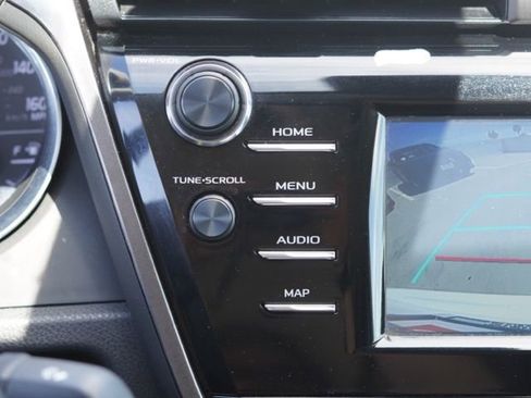 Used 2020 Toyota Camry LE w/ Carpet Mat Package FWD image 21