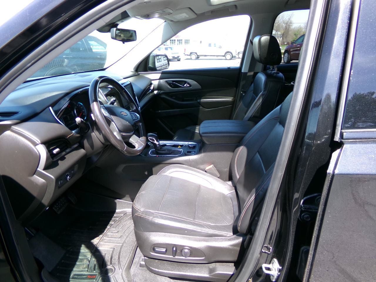 Used 2019 Chevrolet Traverse RS AWD/4WD image 14