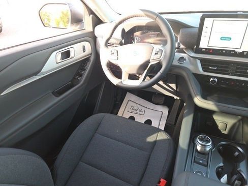 New 2026 Ford Explorer Active image 16