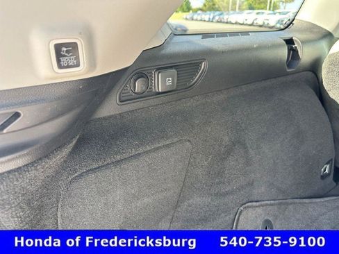 Used 2022 Jeep Grand Cherokee Overland image 41