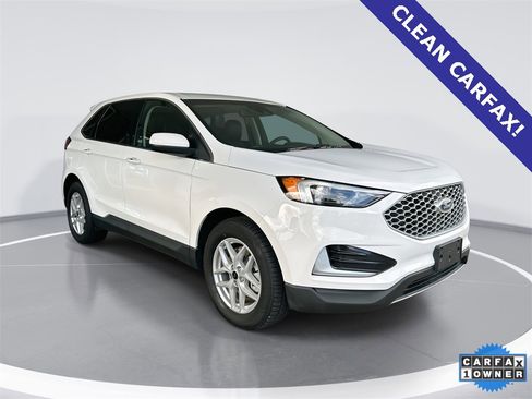 Used 2024 Ford Edge SEL image 44