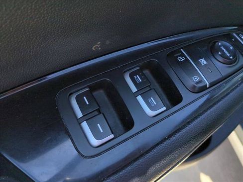 Used 2017 Kia Optima EX w/ Technology Package FWD image 12
