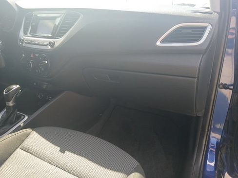 Used 2022 Hyundai Accent SE FWD image 14