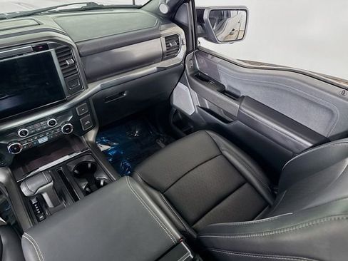 Used 2025 Ford F150 Lariat w/ Equipment Group 502A High image 26