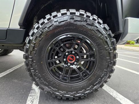 Used 2007 Toyota FJ Cruiser 4WD image 40