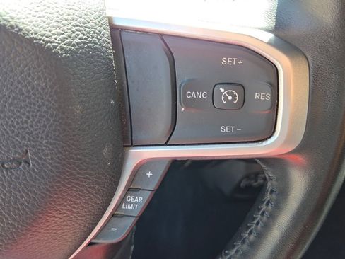 Used 2024 RAM 3500 Big Horn AWD/4WD image 23
