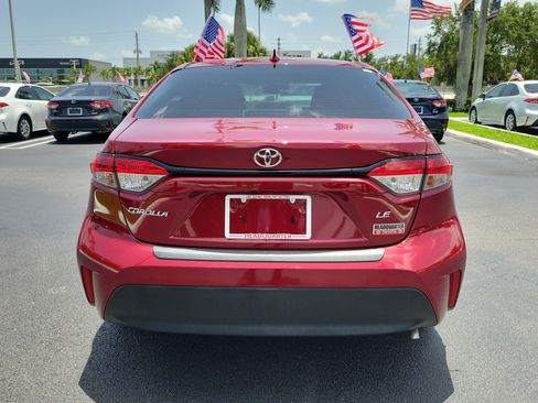 Used 2024 Toyota Corolla LE FWD image 10