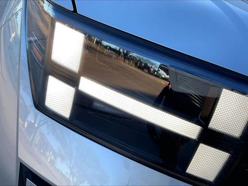 Used 2024 Hyundai Santa Fe Calligraphy image 23