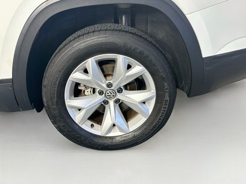 Used 2018 Volkswagen Atlas SE FWD image 11