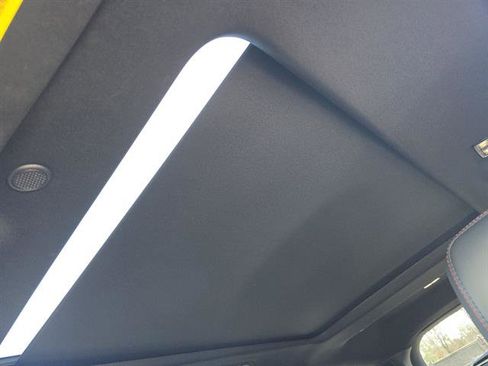 Used 2025 Ford Explorer ST image 27