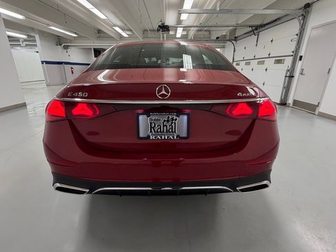 New 2026 Mercedes-Benz E 450 4MATIC Sedan image 4