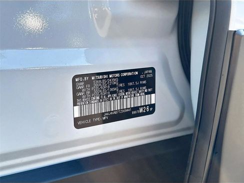 New 2026 Mitsubishi Outlander SE image 32