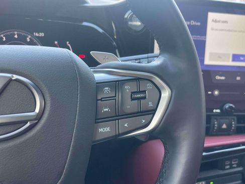 Used 2022 Lexus NX 350 Premium image 23