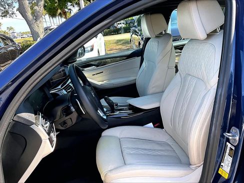 Used 2021 BMW 540i w/ Executive Package RWD image 8