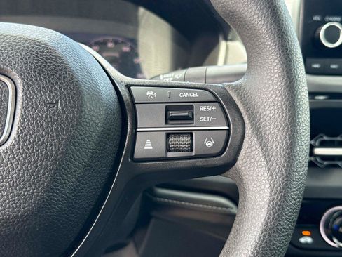 Certified 2023 Honda Accord EX image 27
