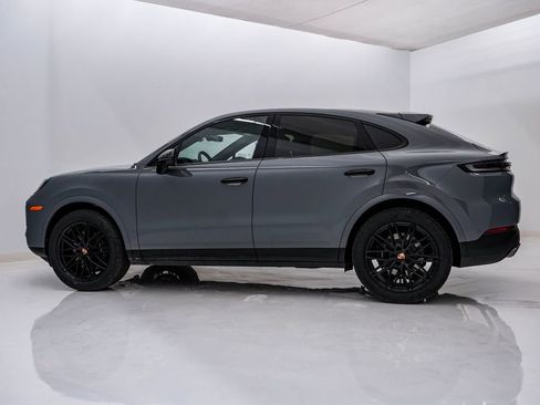New 2026 Porsche Cayenne Coupe image 2