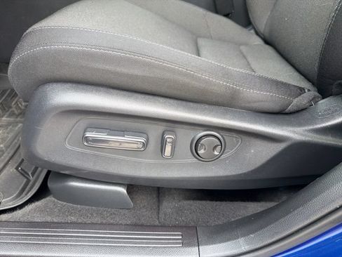 Used 2025 Honda CR-V EX image 21