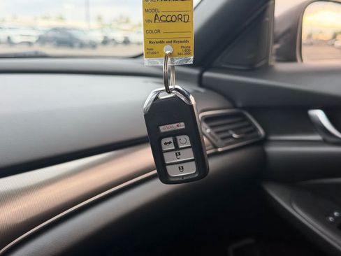 Used 2019 Honda Accord Sport image 29