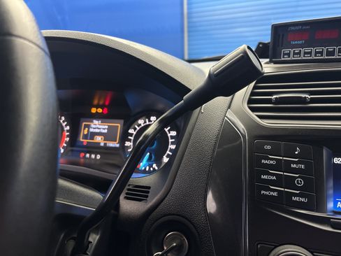 Used 2017 Ford Explorer 4WD Police Interceptor image 21