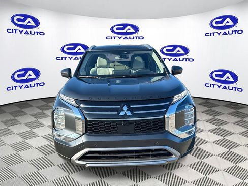 New 2025 Mitsubishi Outlander SEL image 8