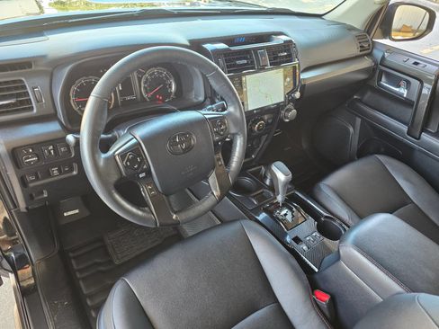 Used 2024 Toyota 4Runner TRD Off-Road Premium w/ Off Road Premium Plus Package AWD/4WD image 12