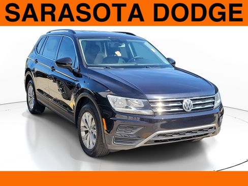 Used 2019 Volkswagen Tiguan SE image 1