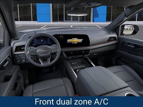 New 2026 Chevrolet Suburban LT w/ Comfort Package AWD/4WD image 17