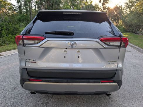 Used 2025 Toyota RAV4 Limited w/ Advanced Technology Package AWD/4WD image 7