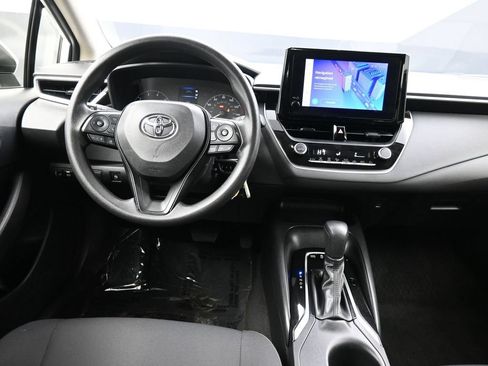 Certified 2024 Toyota Corolla LE AWD/4WD image 19