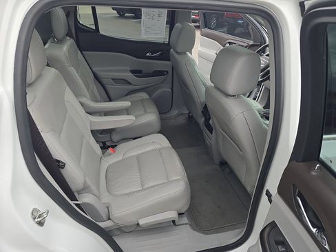 Used 2018 GMC Acadia SLT image 33