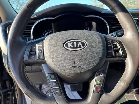 Used 2011 Kia Optima EX FWD image 34
