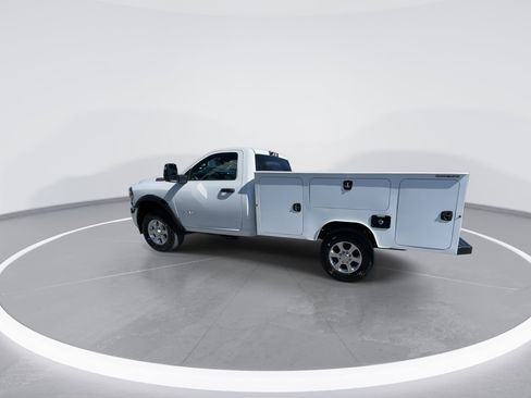 New 2025 RAM 3500 Big Horn AWD/4WD image 11