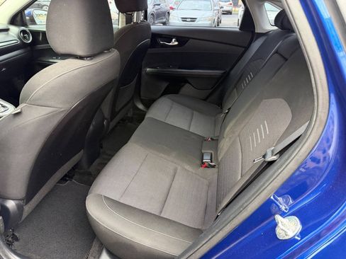 Used 2019 Kia Forte S FWD image 13