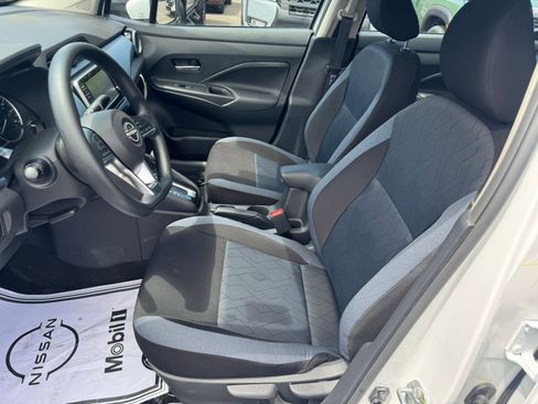 New 2025 Nissan Versa SV w/ Trunk Package image 8