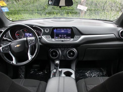 Used 2019 Chevrolet Blazer LT image 24