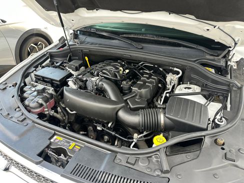 Used 2022 Dodge Durango SXT AWD/4WD image 31
