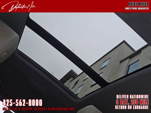 Used 2019 Audi e-tron Prestige w/ Prestige Package image 41