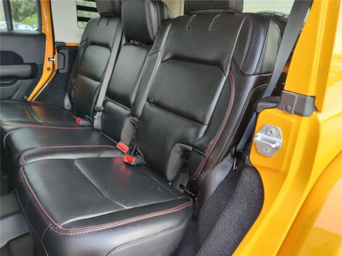 Used 2021 Jeep Wrangler Unlimited Rubicon image 25
