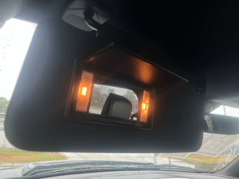 Used 2022 RAM 1500 Laramie w/ Sport Appearance Package image 21